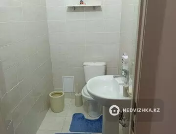 3-комнатная квартира, этаж 7 из 7, 100 м², на длительный срок