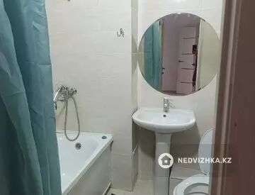 3-комнатная квартира, этаж 7 из 7, 100 м², на длительный срок