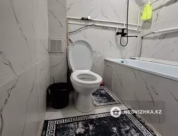 1-комнатная квартира, этаж 4 из 4, 32 м², посуточно