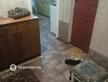 2-комнатная квартира, этаж 6 из 9, 59 м², посуточно