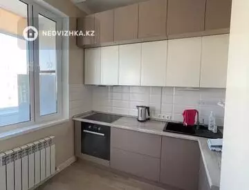 2-комнатная квартира, этаж 10 из 12, 57 м²