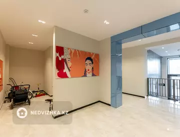 2-комнатная квартира, этаж 2 из 9, 71 м²