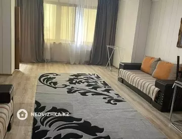 2-комнатная квартира, этаж 9 из 20, 77 м²