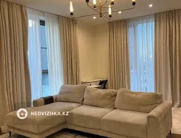 2-комнатная квартира, этаж 5 из 22, 82 м²