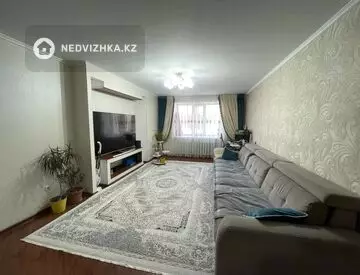 3-комнатная квартира, этаж 4 из 10, 95 м²