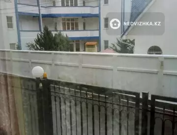 2-комнатная квартира, этаж 1 из 4, 53 м², на длительный срок