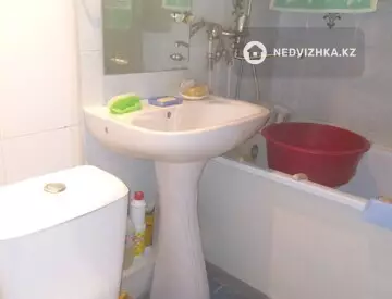 1-комнатная квартира, этаж 2 из 10, 31 м²