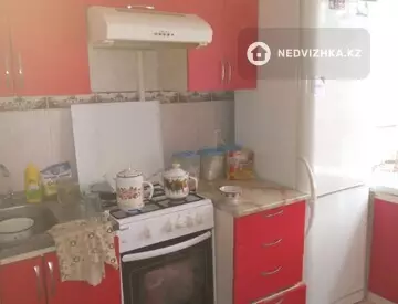 1-комнатная квартира, этаж 2 из 10, 31 м²