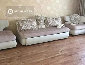 2-комнатная квартира, этаж 7 из 9, 60 м², на длительный срок