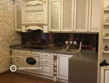 2-комнатная квартира, этаж 7 из 9, 60 м², на длительный срок