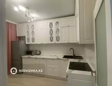 1-комнатная квартира, этаж 10 из 16, 34 м²