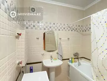 2-комнатная квартира, этаж 2 из 9, 60 м², на длительный срок