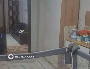 2-комнатная квартира, этаж 4 из 5, 48 м²