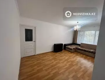 2-комнатная квартира, этаж 1 из 4, 46 м², на длительный срок