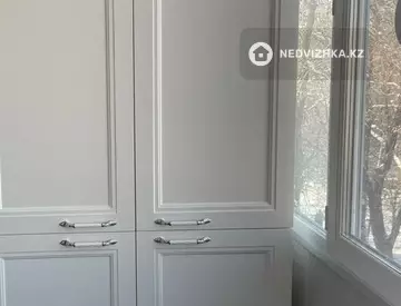 2-комнатная квартира, этаж 3 из 4, 45 м²