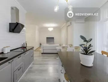 3-комнатная квартира, этаж 7 из 9, 98 м²