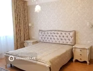 3-комнатная квартира, этаж 4 из 18, 130 м²