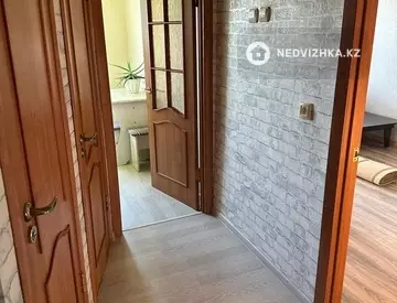 3-комнатная квартира, этаж 5 из 5, 60 м²