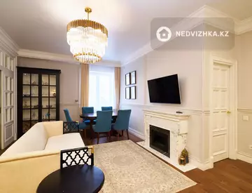 3-комнатная квартира, этаж 4 из 5, 97 м²