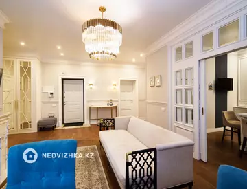 3-комнатная квартира, этаж 4 из 5, 97 м²