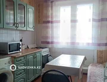 1-комнатная квартира, этаж 8 из 9, 45 м², на длительный срок