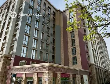 3-комнатная квартира, этаж 8 из 9, 117 м²