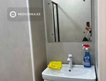 1-комнатная квартира, этаж 5 из 9, 38 м²