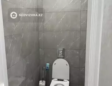 1-комнатная квартира, этаж 10 из 10, 45 м²