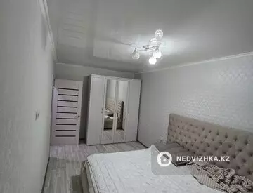 2-комнатная квартира, этаж 2 из 9, 55 м², на длительный срок