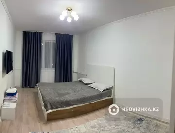 1-комнатная квартира, этаж 1 из 5, 60 м², посуточно