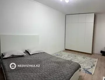 1-комнатная квартира, этаж 1 из 5, 60 м², посуточно