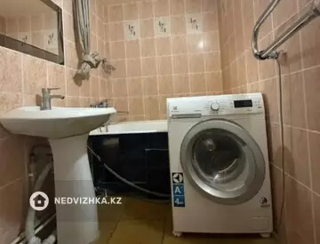 2-комнатная квартира, этаж 8 из 9, 57 м², на длительный срок