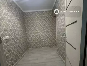 2-комнатная квартира, этаж 8 из 9, 57 м², на длительный срок