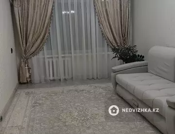 2-комнатная квартира, этаж 4 из 5, 50 м²