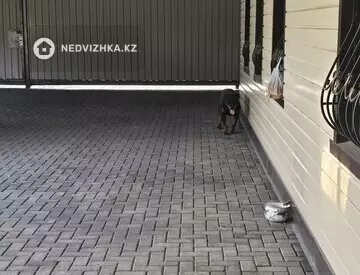 4-комнатный дом, 6 соток, 80 м²