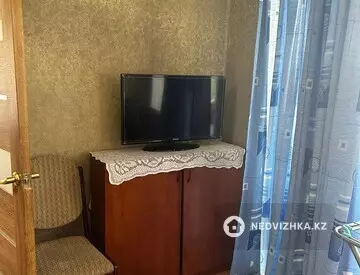 2-комнатная квартира, этаж 2 из 2, 42 м², на длительный срок