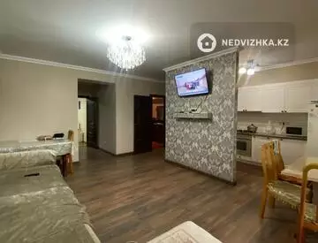 4-комнатная квартира, этаж 8 из 9, 110 м²
