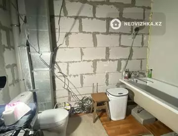 1-комнатная квартира, этаж 9 из 12, 34 м²