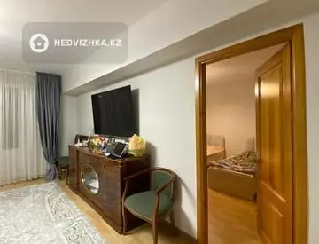 4-комнатная квартира, этаж 5 из 5, 105 м²