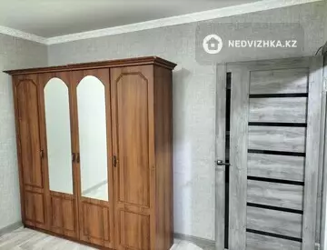 1-комнатная квартира, этаж 1 из 5, 38 м², на длительный срок