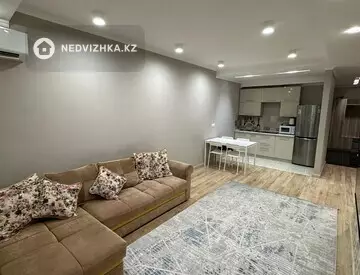 2-комнатная квартира, этаж 14 из 22, 64 м², посуточно