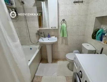 1-комнатная квартира, этаж 3 из 6, 38 м²