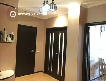 1-комнатная квартира, этаж 9 из 12, 50 м²