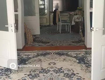 26-комнатный дом, 8 соток, 150 м²