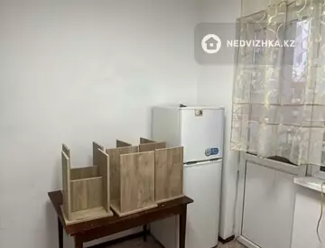 3-комнатная квартира, этаж 9 из 9, 85 м², на длительный срок