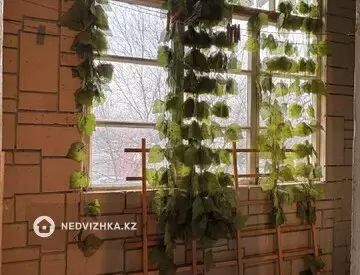 2-комнатная квартира, этаж 2 из 5, 44 м²