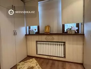 3-комнатная квартира, этаж 3 из 5, 70 м²