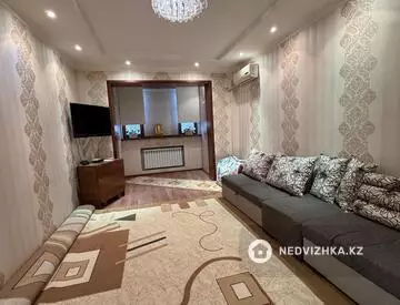 3-комнатная квартира, этаж 3 из 5, 70 м²