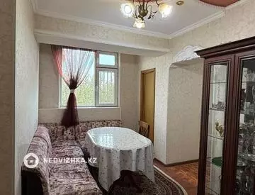 3-комнатная квартира, этаж 4 из 5, 103 м²
