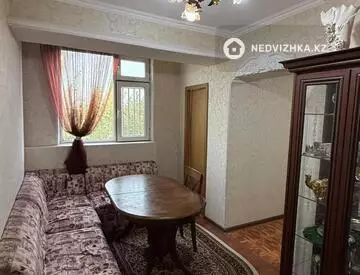 3-комнатная квартира, этаж 4 из 5, 103 м²